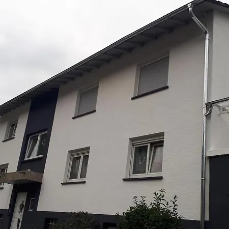 Jasmin In Bei Heidelberg 1 Mit Terrasse